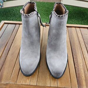 Sofft, Wilton Suede Mid Boots - Grey